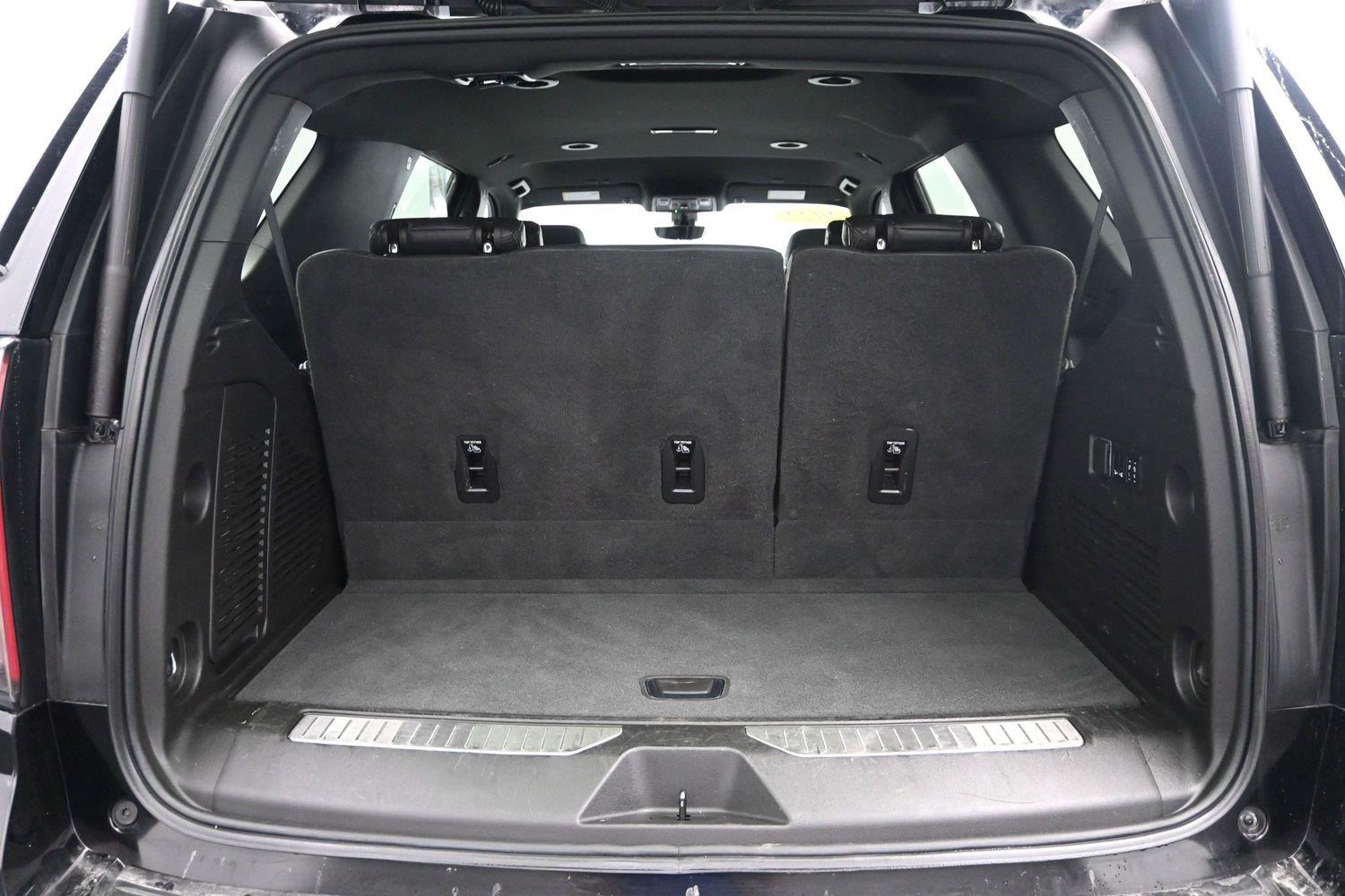 Used 2022 Black Chevrolet High Country image 18