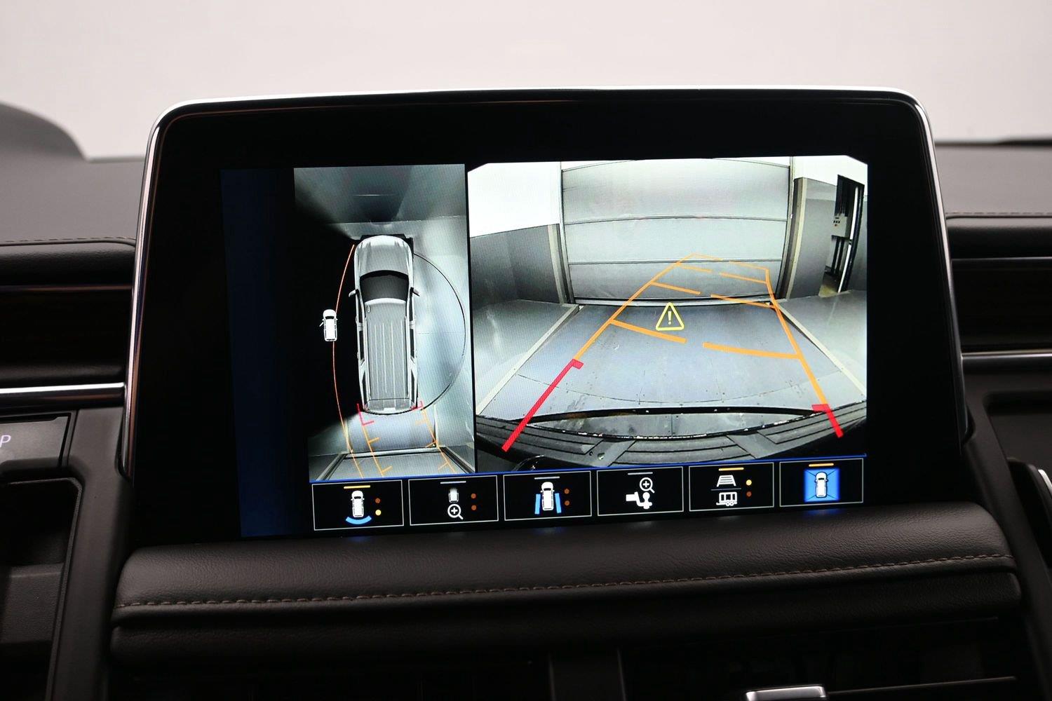 Used 2022 Black Chevrolet High Country image 32