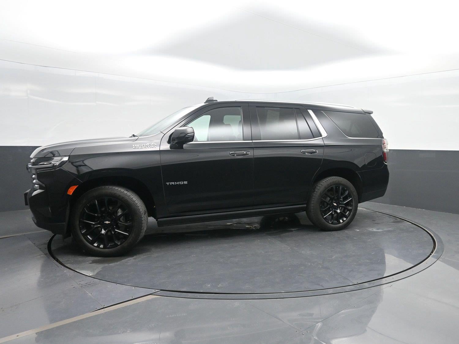 Used 2022 Black Chevrolet High Country image 46