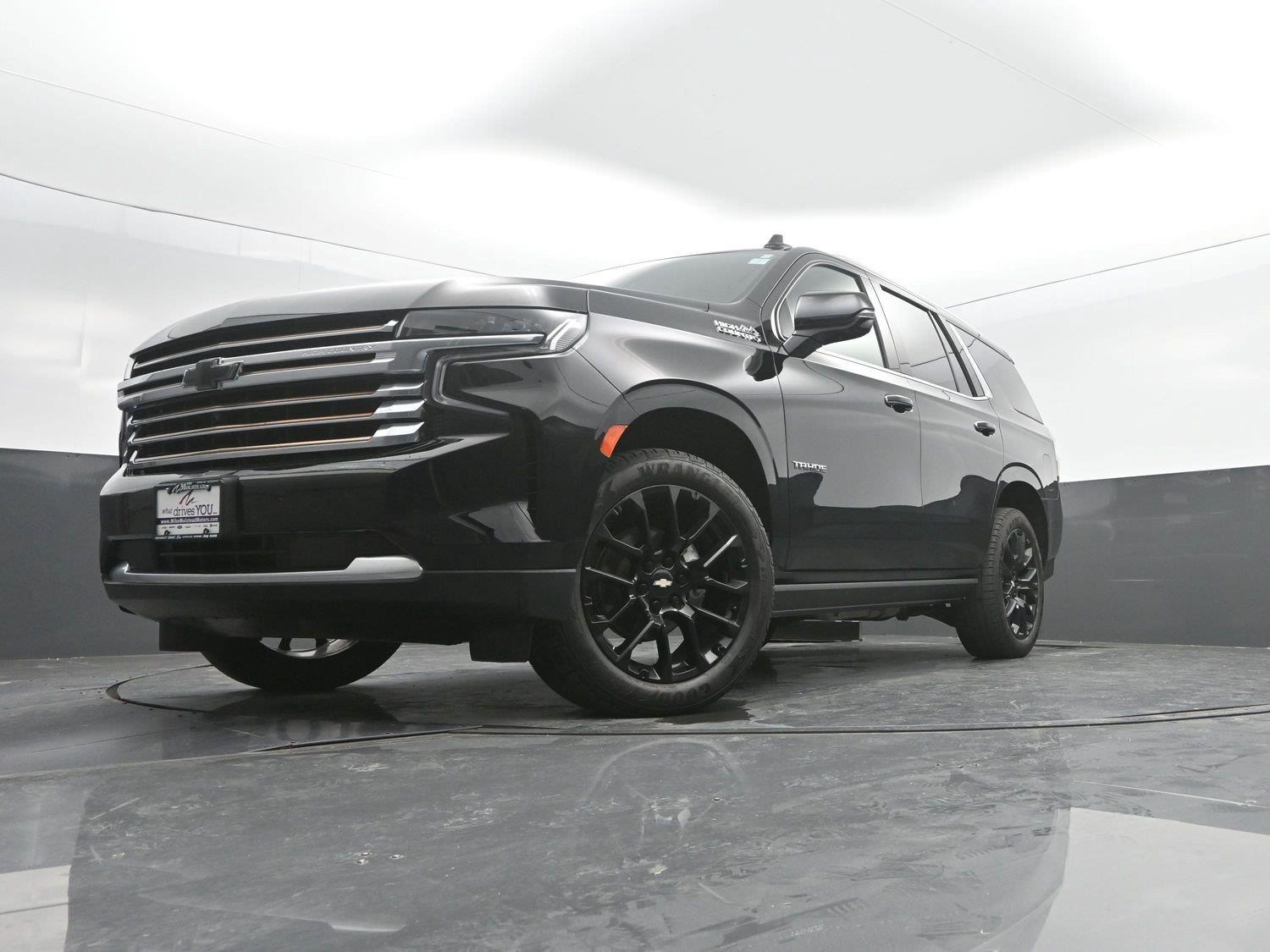 Used 2022 Black Chevrolet High Country image 49