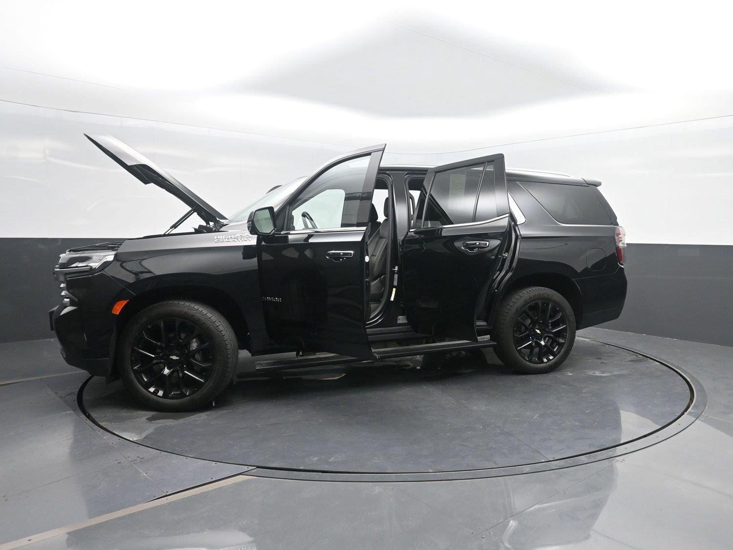 Used 2022 Black Chevrolet High Country image 53