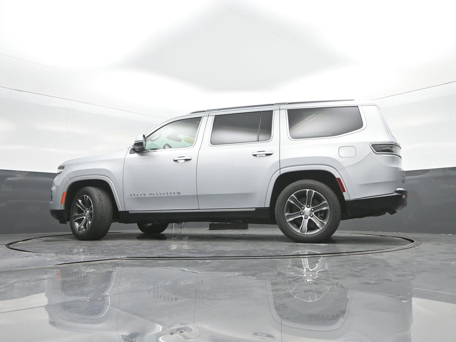 Used 2022 Silver Zynith Jeep Series I image 35