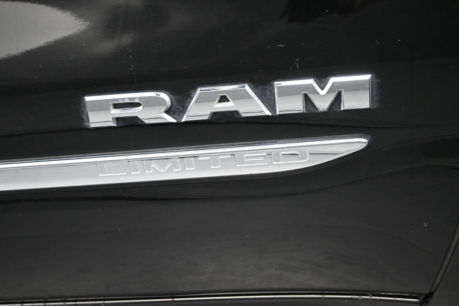 Used 2026 Diamond Black Crystal Pearlcoat Ram Limited image 7