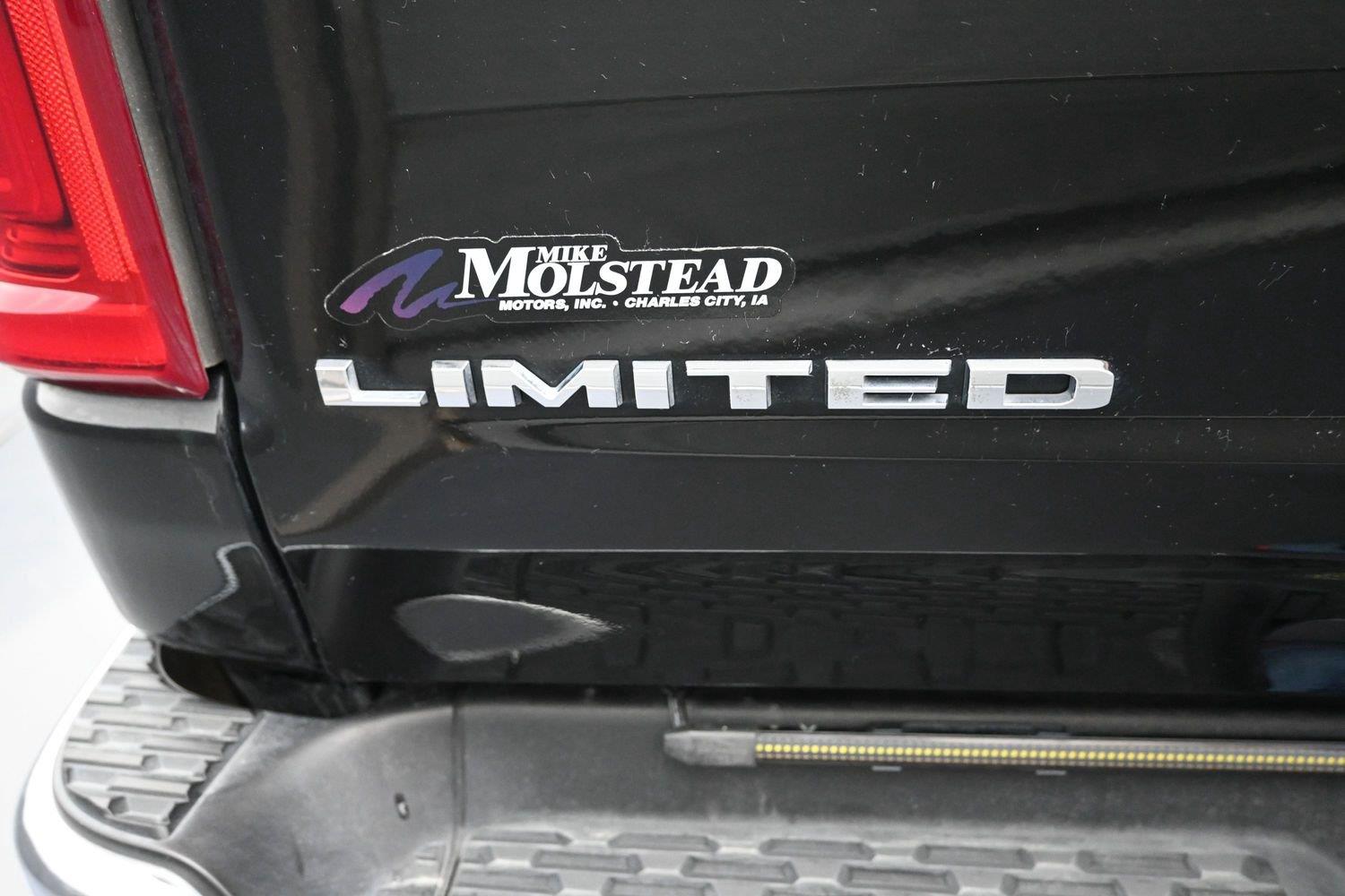 Used 2026 Diamond Black Crystal Pearlcoat Ram Limited image 18