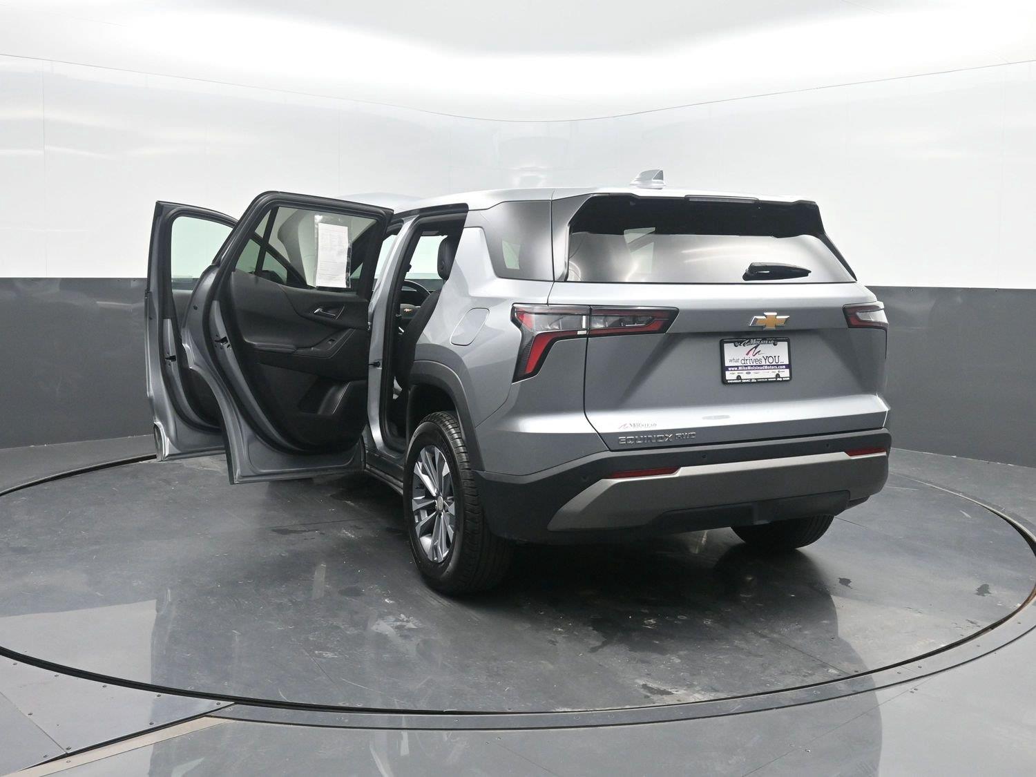 Used 2026 Sterling Gray Metallic Chevrolet AWD LT image 45