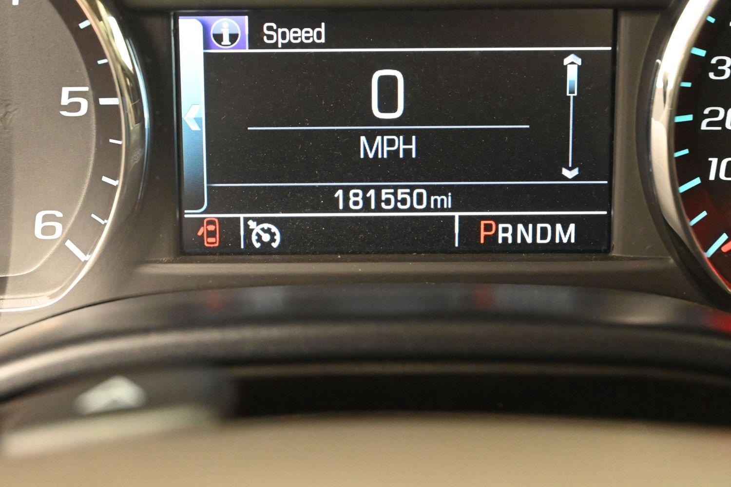 Used 2014 White Diamond Tricoat Chevrolet High Country image 28