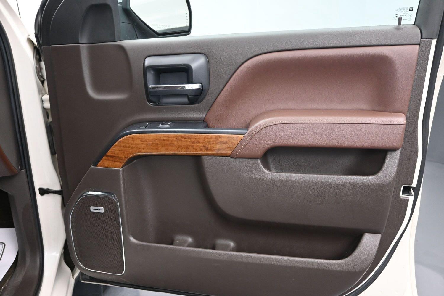 Used 2014 White Diamond Tricoat Chevrolet High Country image 7