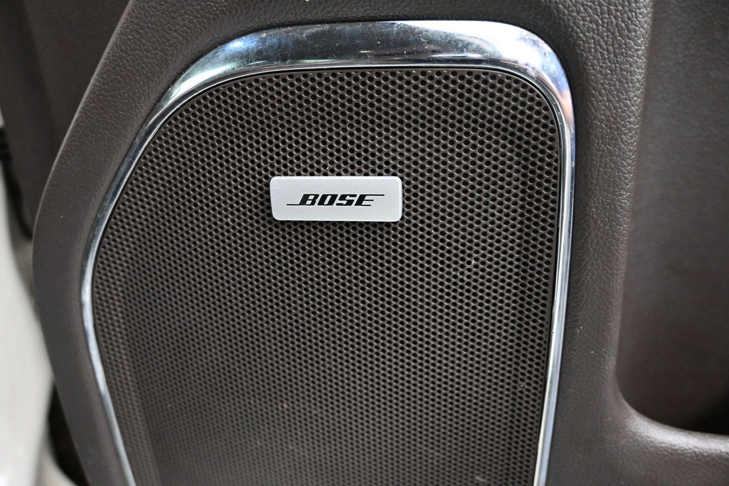Used 2014 White Diamond Tricoat Chevrolet High Country image 8