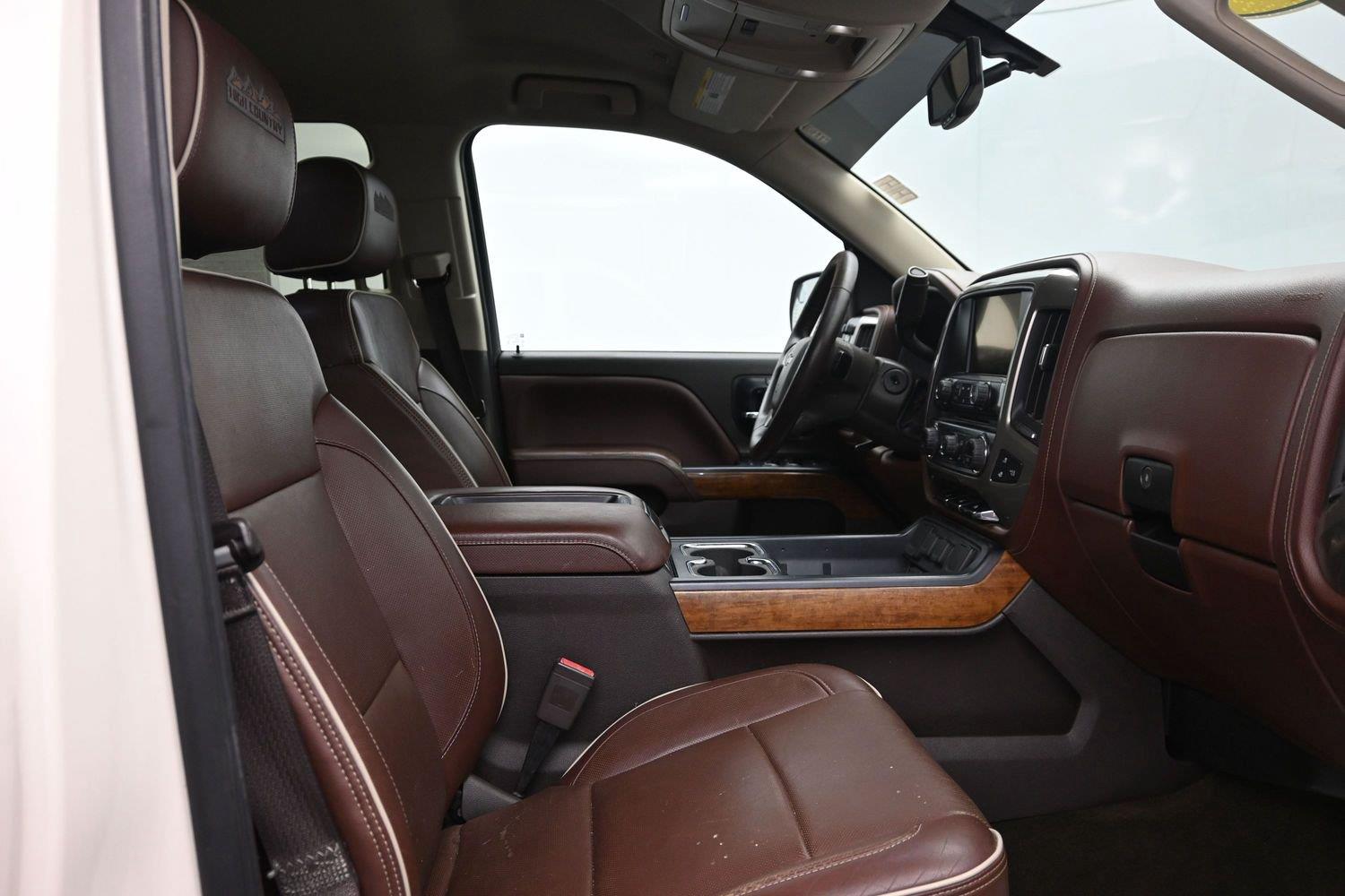 Used 2014 White Diamond Tricoat Chevrolet High Country image 10