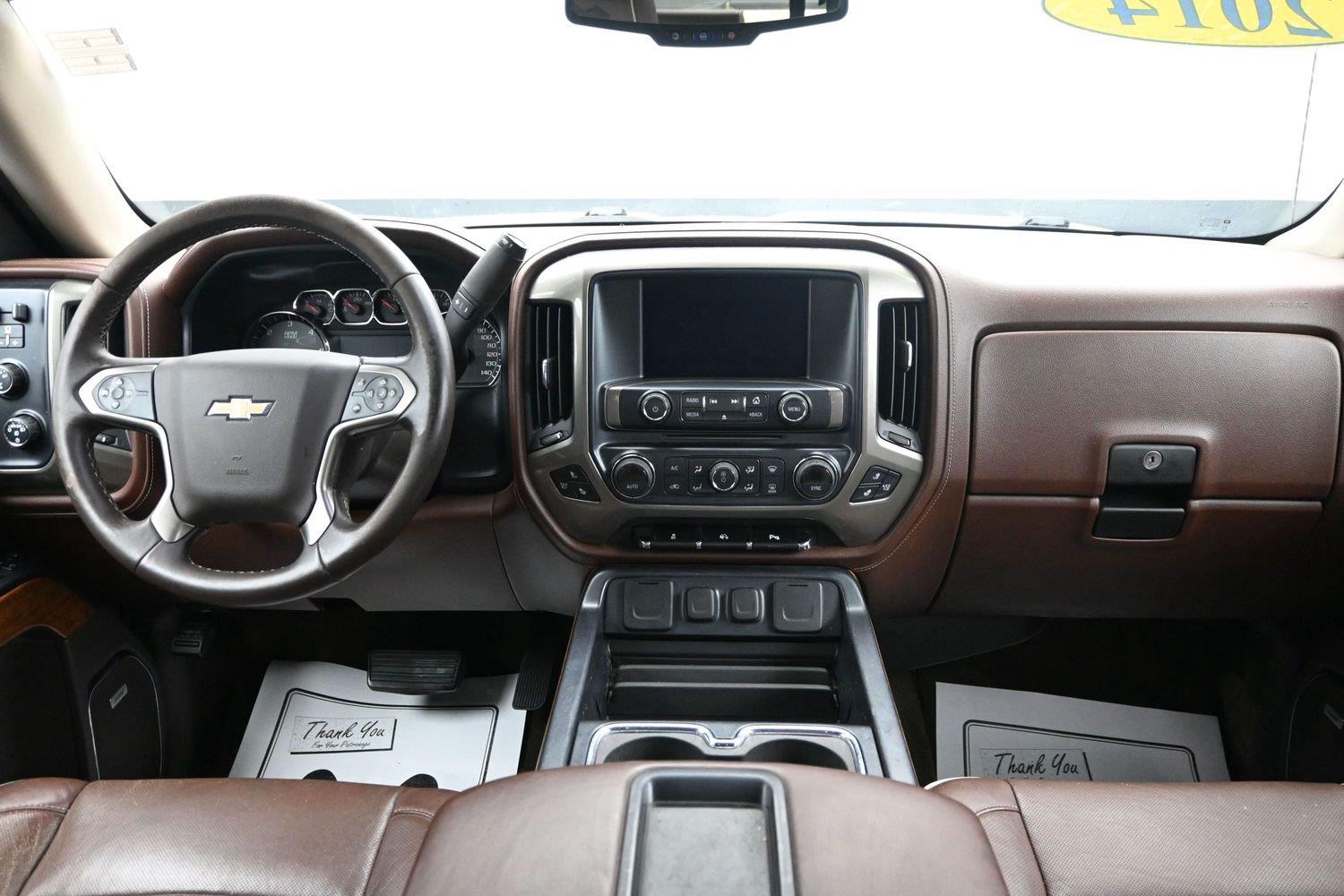 Used 2014 White Diamond Tricoat Chevrolet High Country image 13