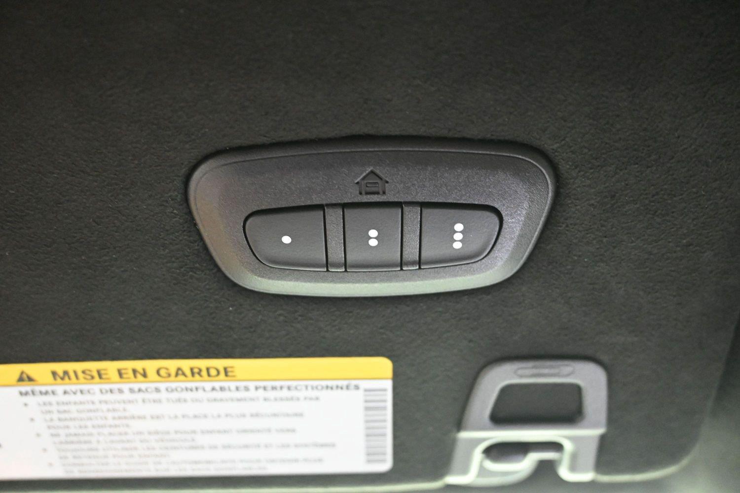 Used 2025 Bright White Clearcoat Jeep Summit Reserve image 38