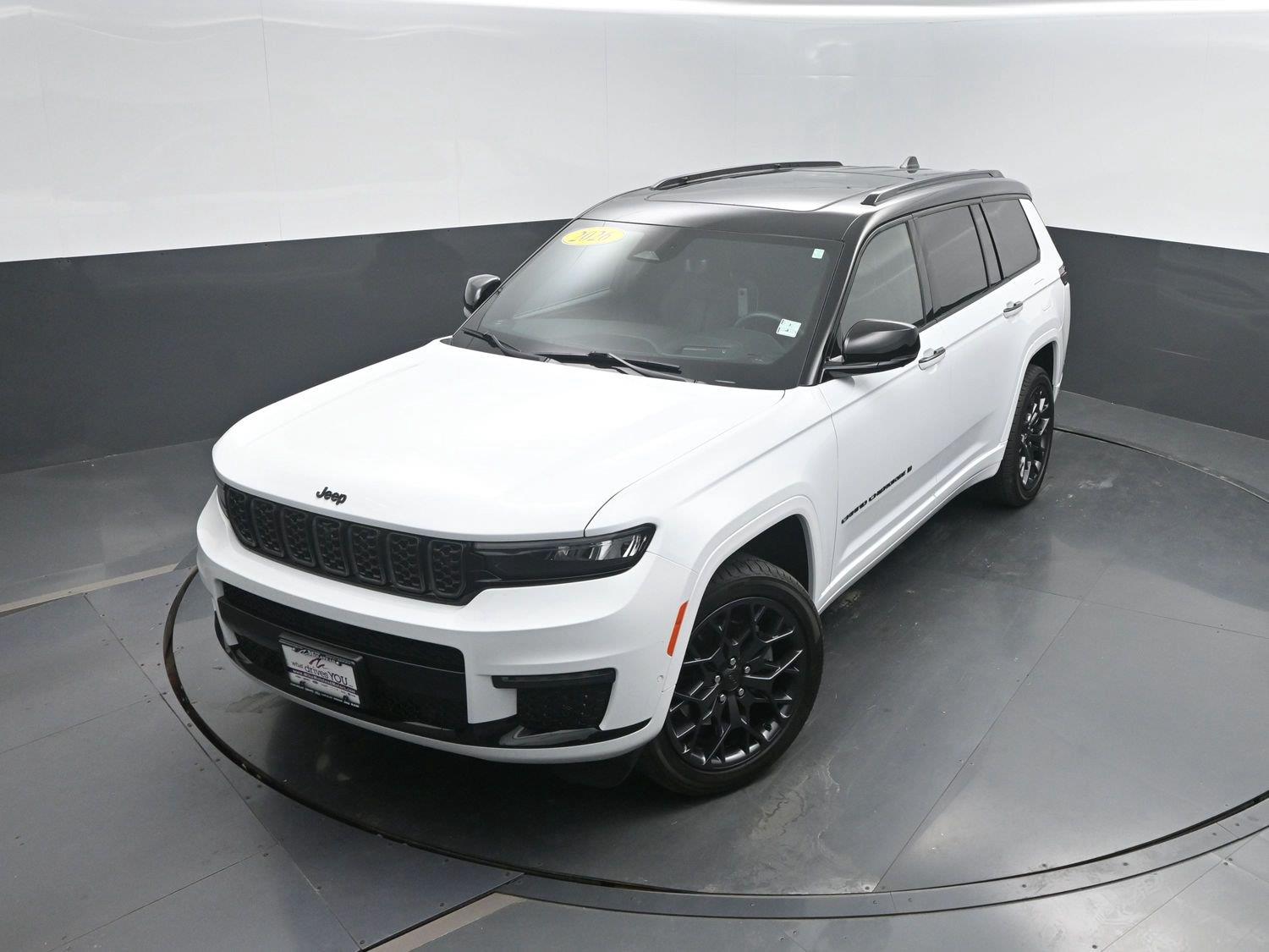 Used 2025 Bright White Clearcoat Jeep Summit Reserve image 43