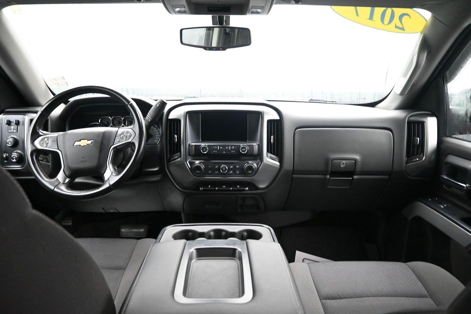 Used 2017 Black Chevrolet LT image 11
