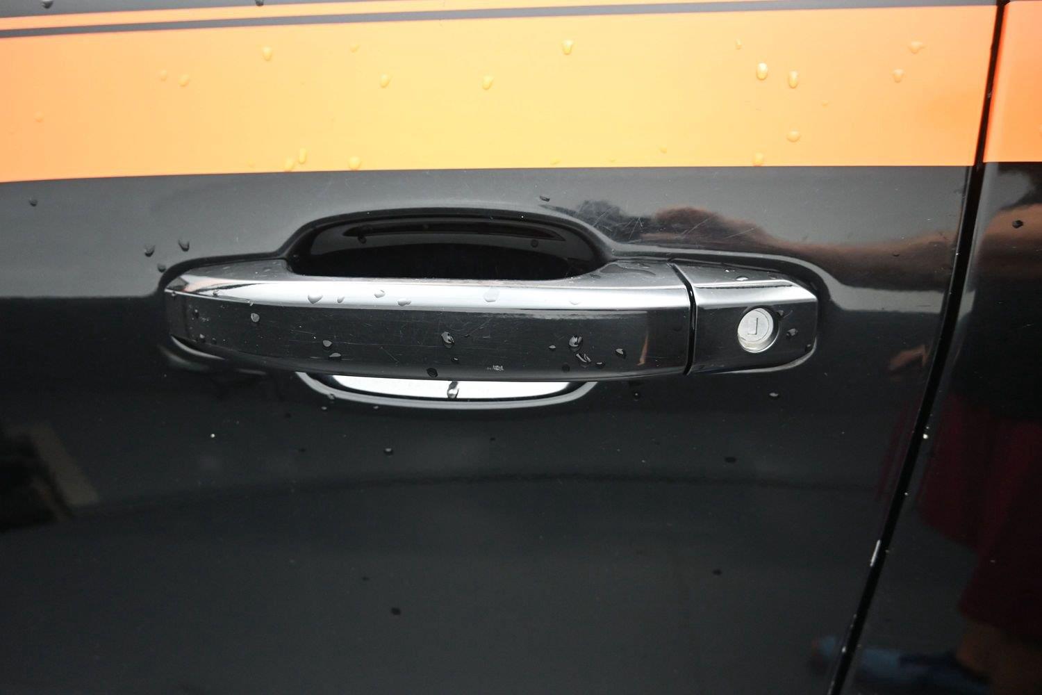 Used 2017 Black Chevrolet LT image 15