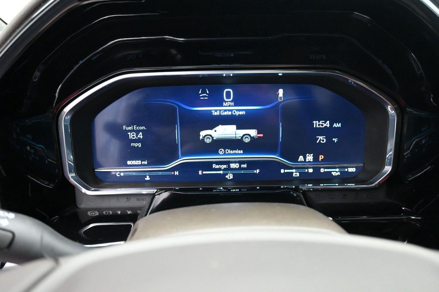Used 2023 WHITE CHEVROLET  image 32