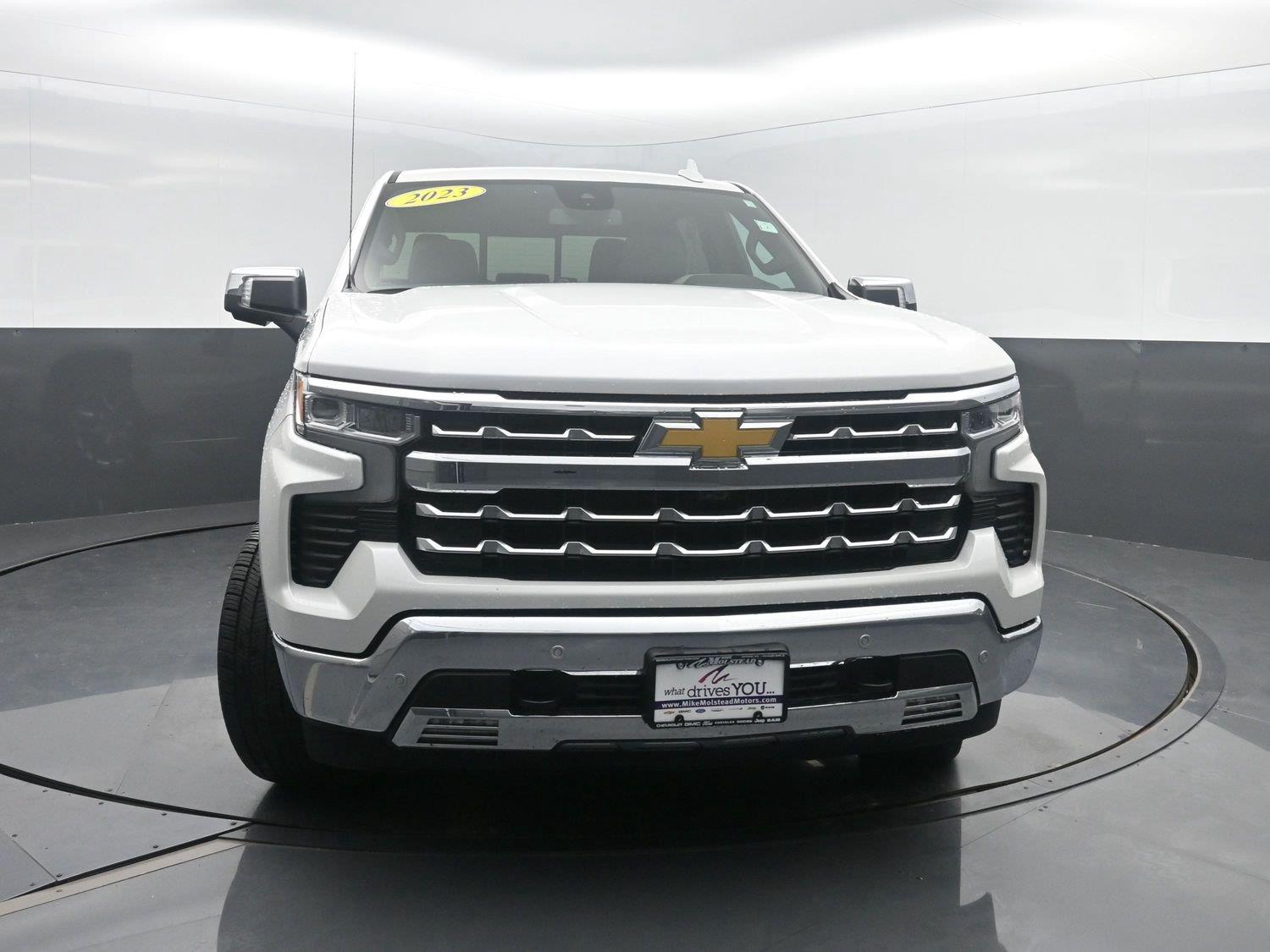 Used 2023 WHITE CHEVROLET  image 49