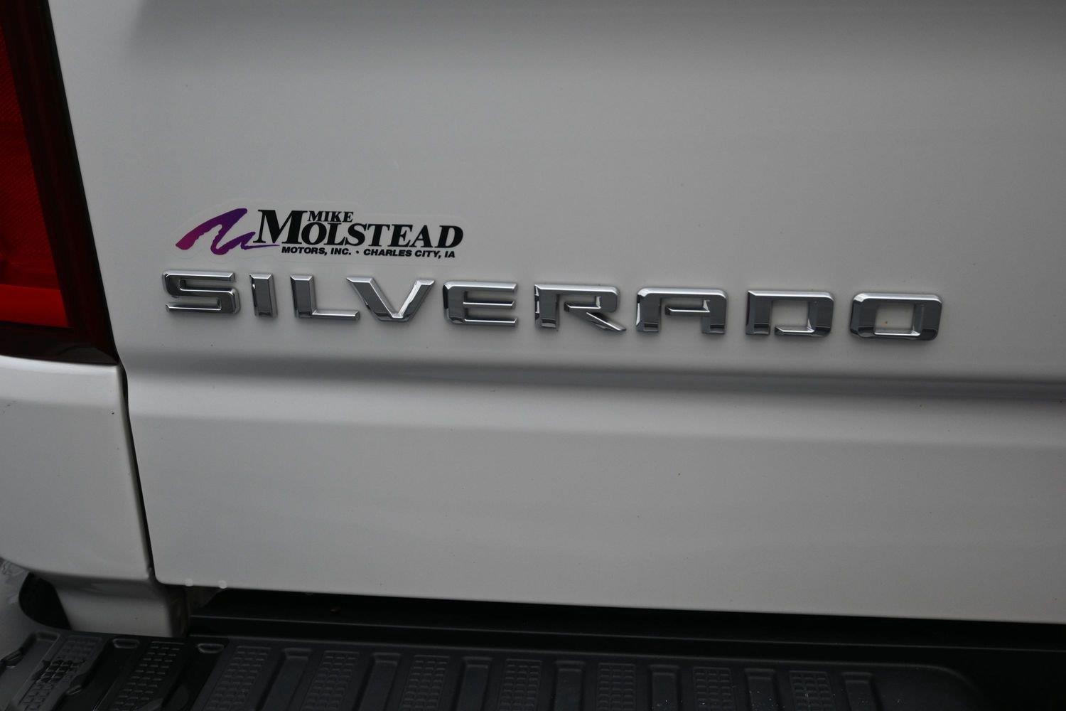 Used 2023 WHITE CHEVROLET  image 19
