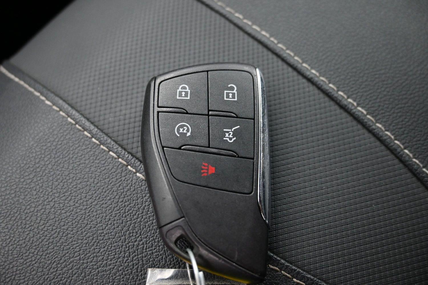 Used 2024 Lakeshore Blue Metallic Chevrolet AWD Z71 image 34