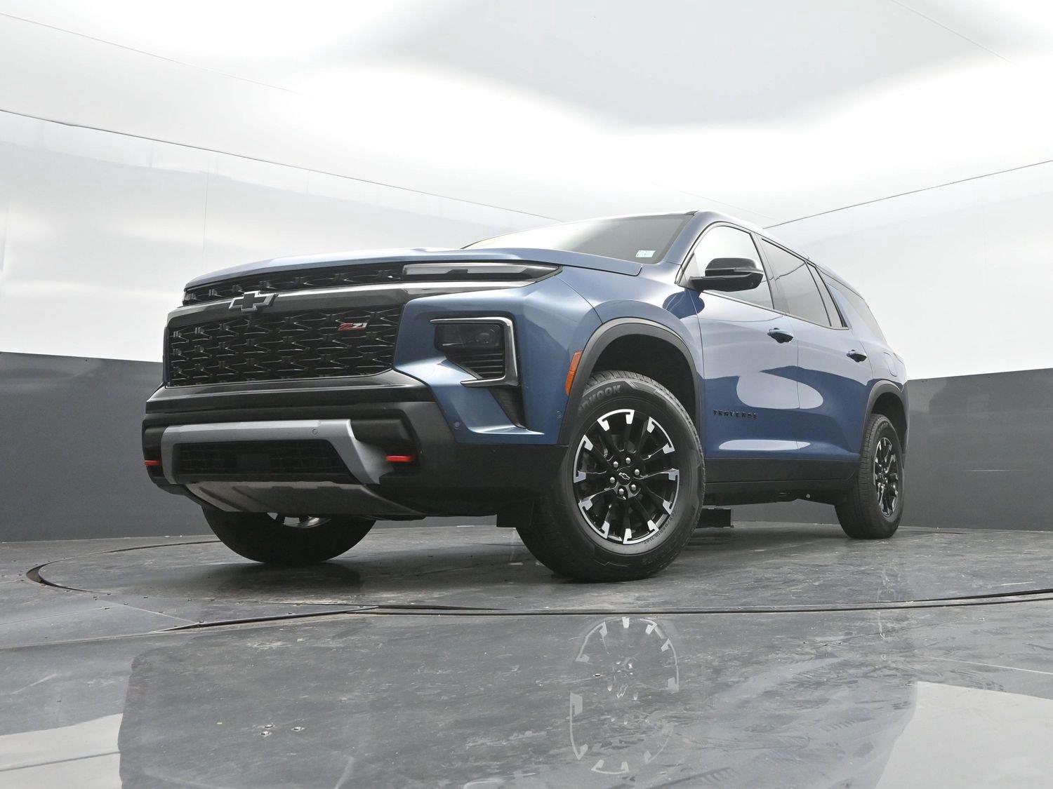 Used 2024 Lakeshore Blue Metallic Chevrolet AWD Z71 image 45