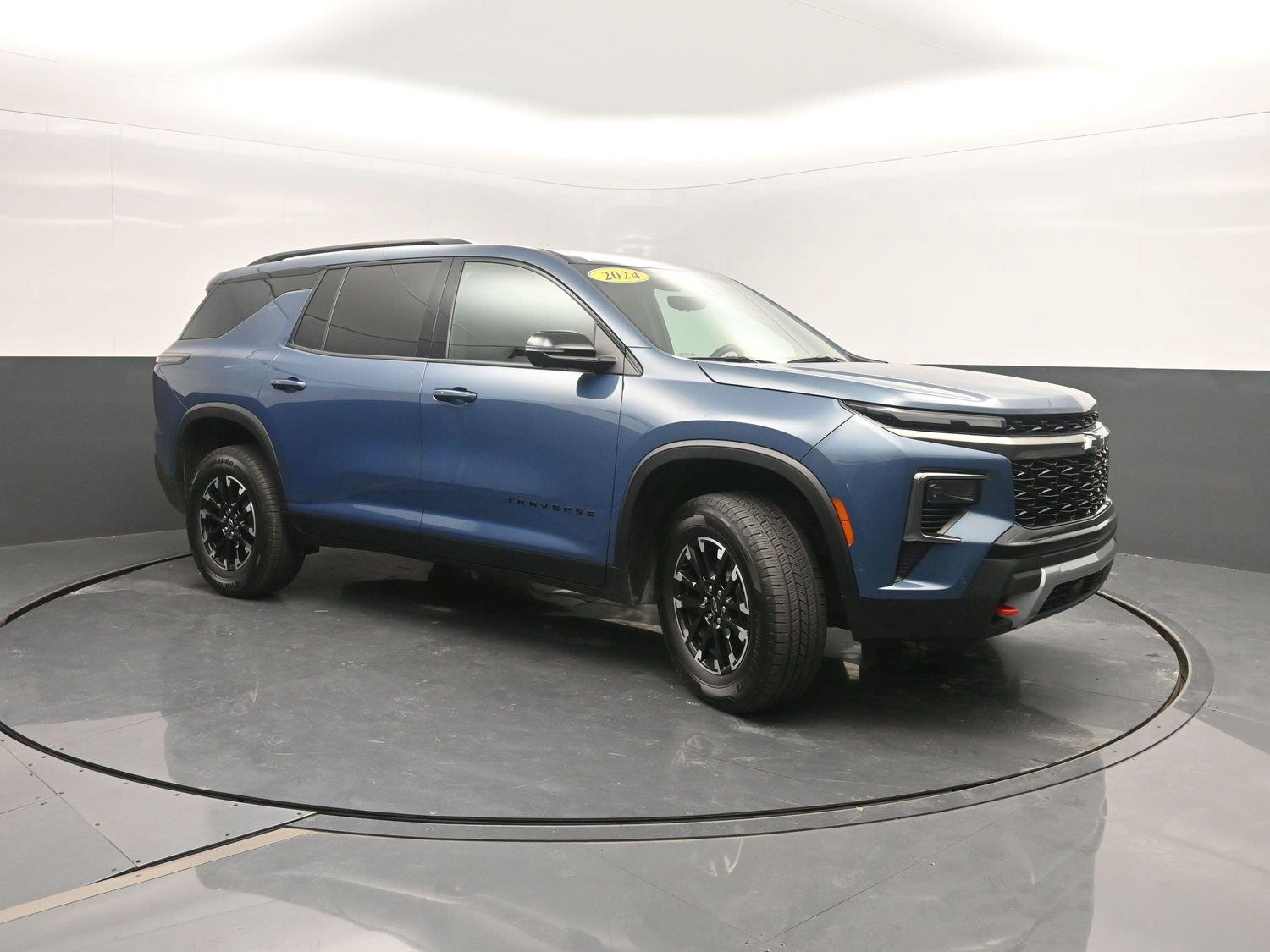 Used 2024 Lakeshore Blue Metallic Chevrolet AWD Z71 image 5