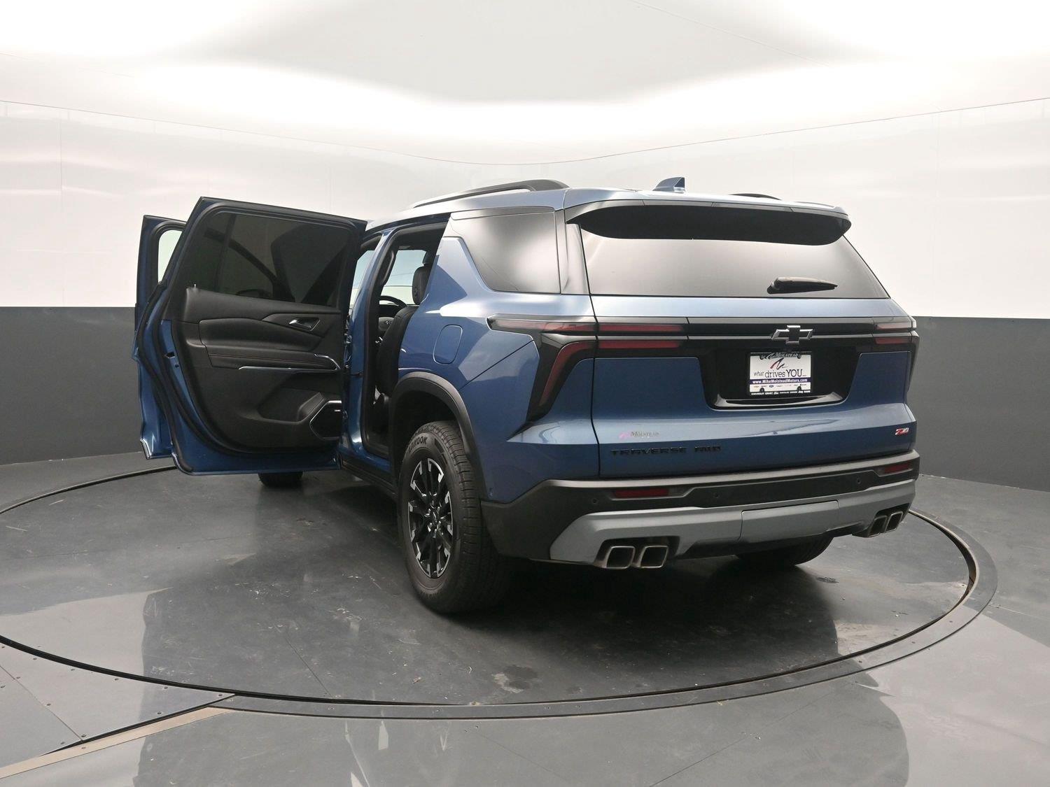 Used 2024 Lakeshore Blue Metallic Chevrolet AWD Z71 image 47