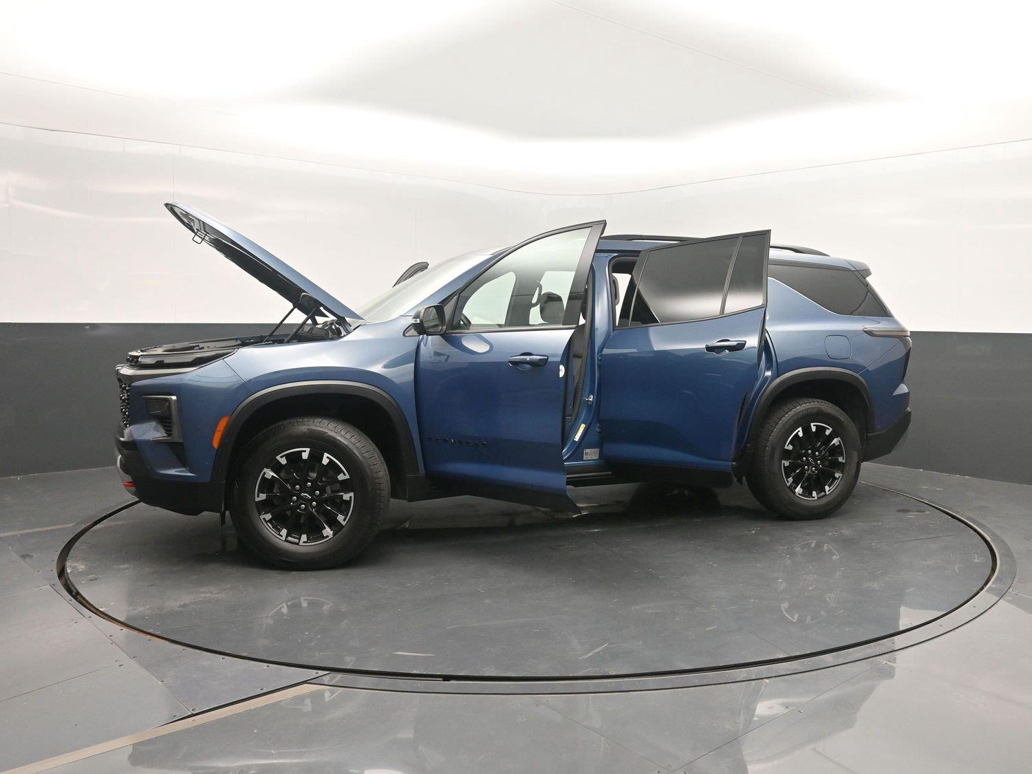 Used 2024 Lakeshore Blue Metallic Chevrolet AWD Z71 image 49