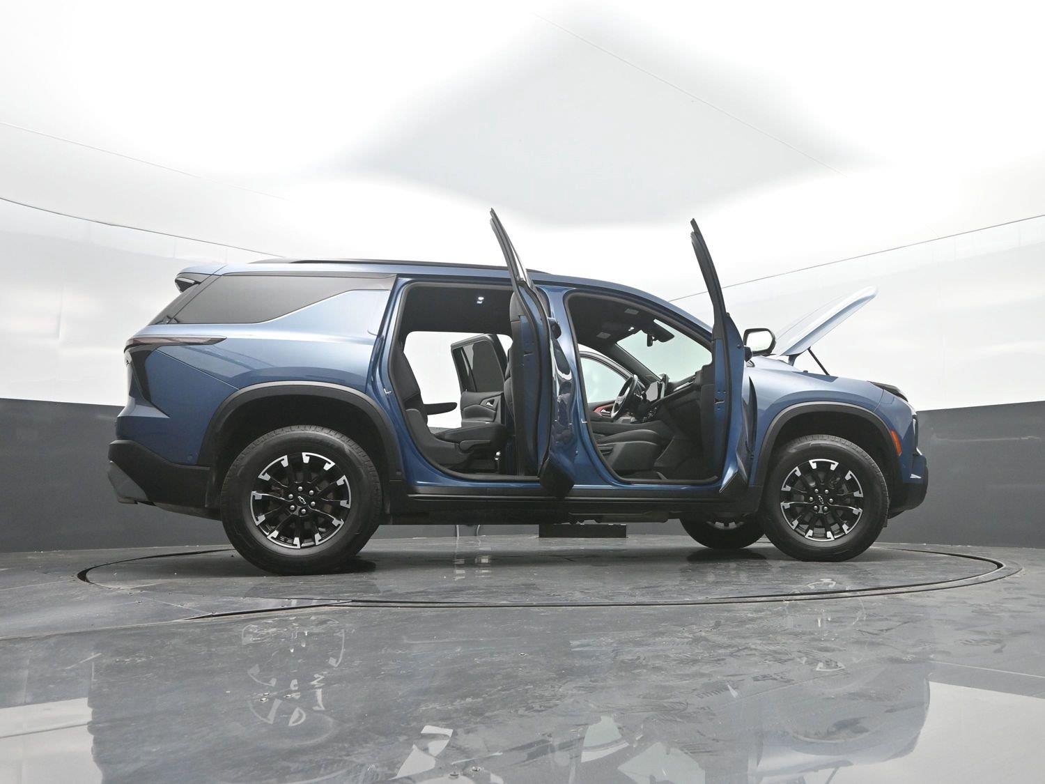 Used 2024 Lakeshore Blue Metallic Chevrolet AWD Z71 image 52
