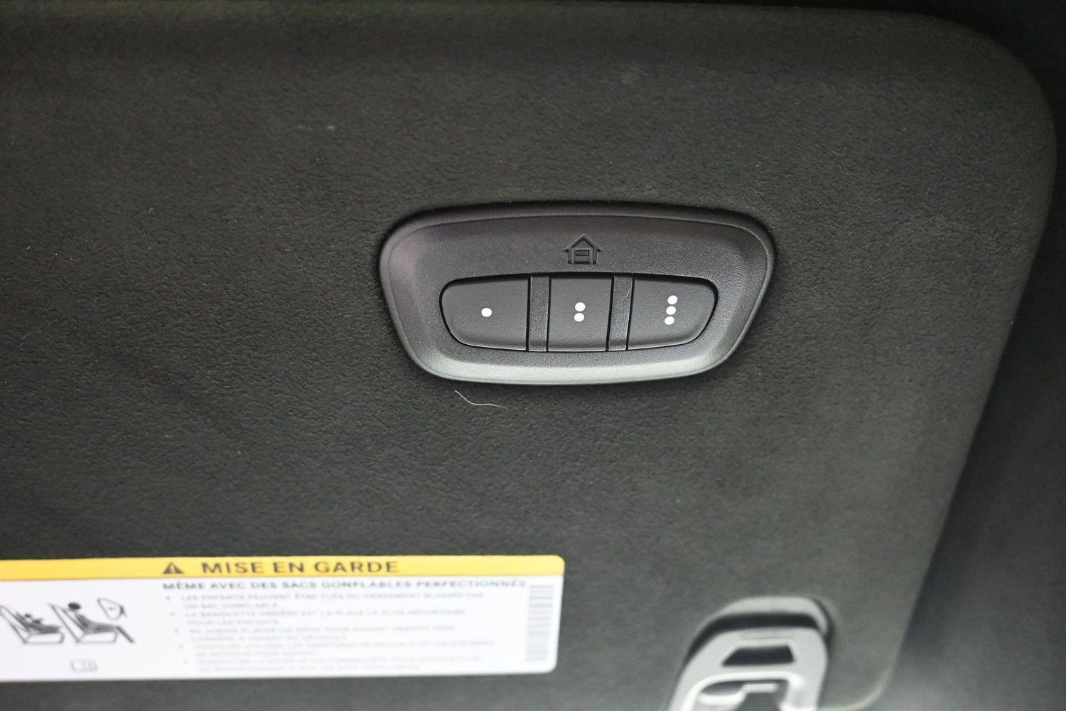 Used 2022 Bright White Clearcoat Jeep Series III image 34