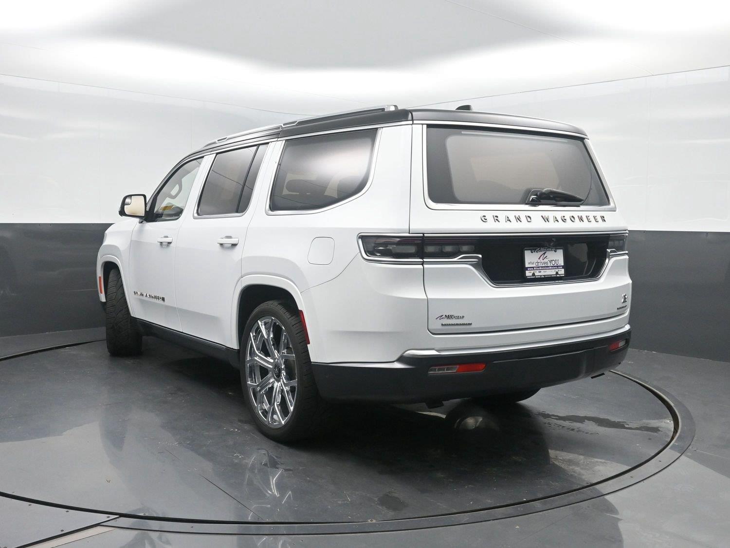 Used 2022 Bright White Clearcoat Jeep Series III image 46