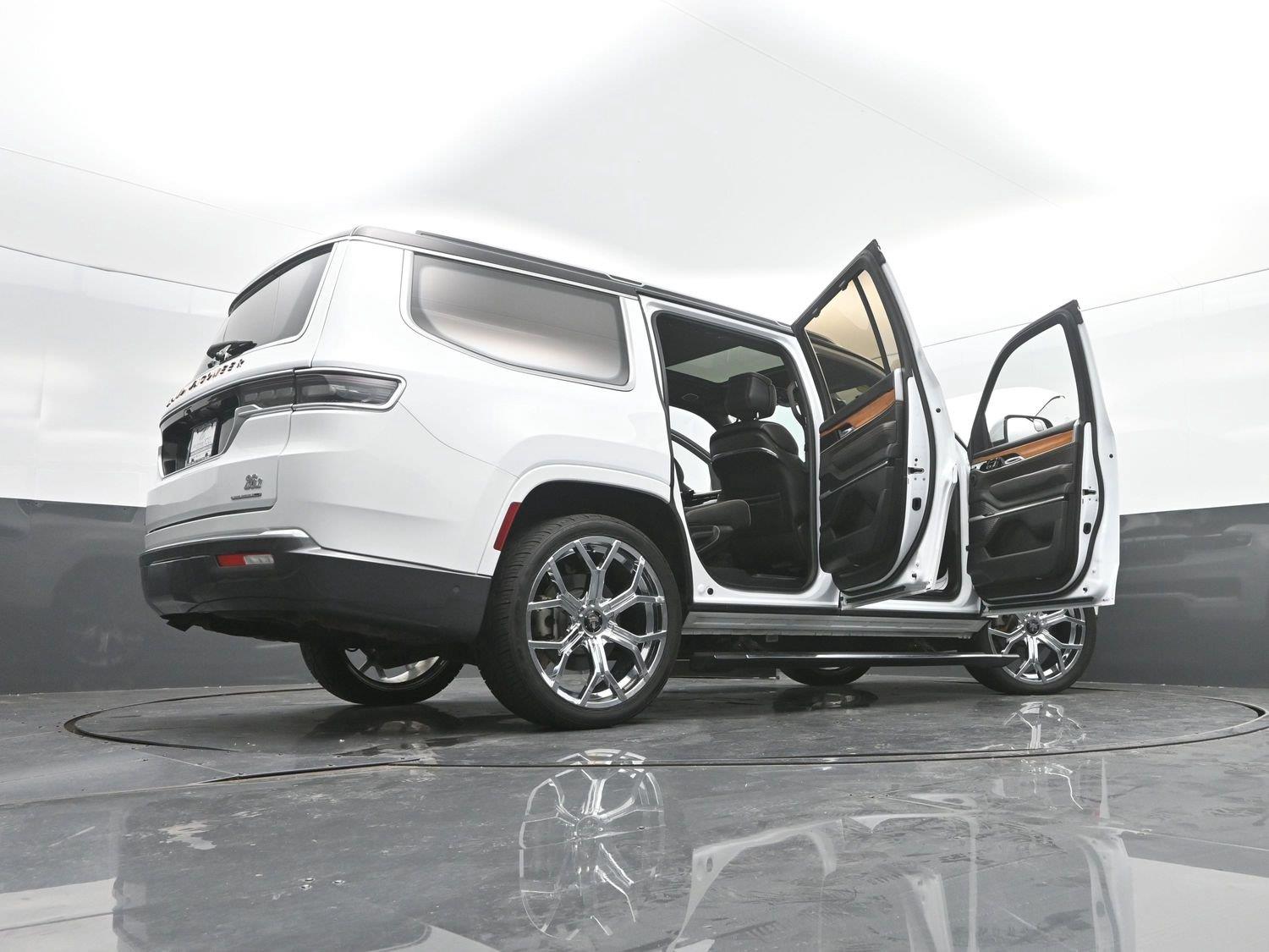 Used 2022 Bright White Clearcoat Jeep Series III image 52