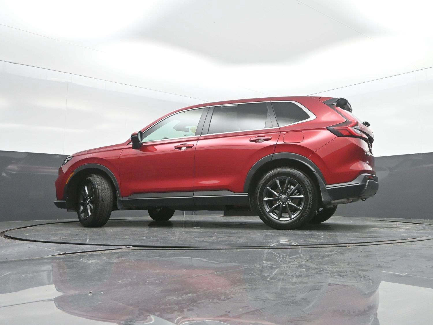 Used 2026 Radiant Red Metallic Honda EX-L image 32