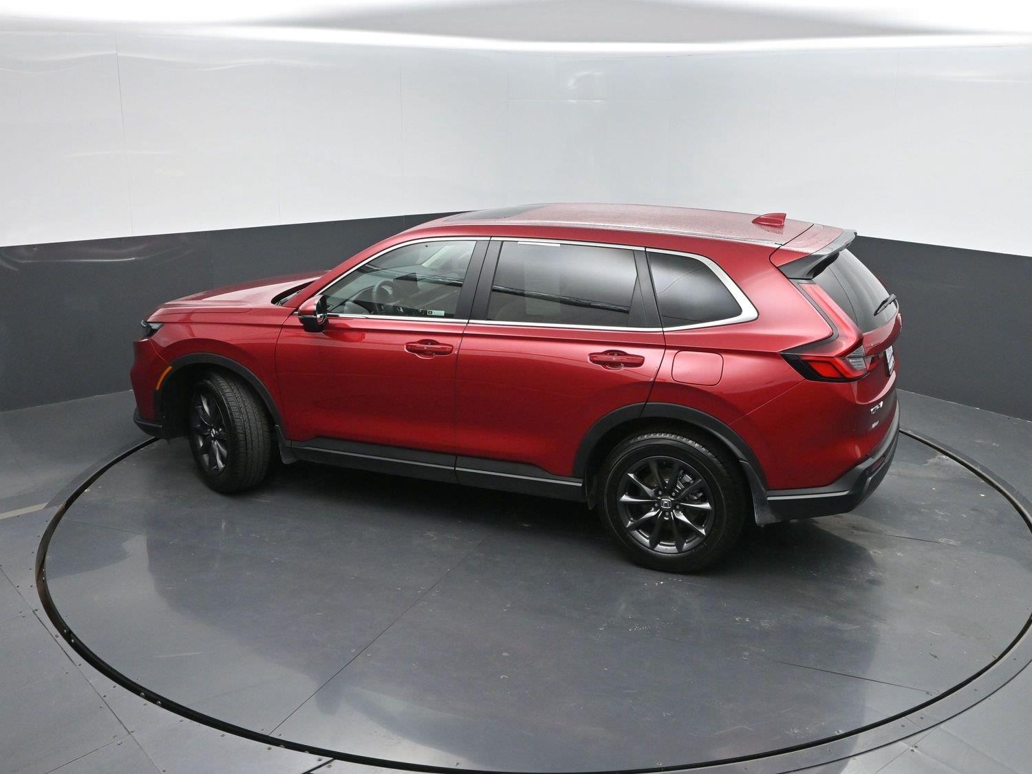 Used 2026 Radiant Red Metallic Honda EX-L image 36