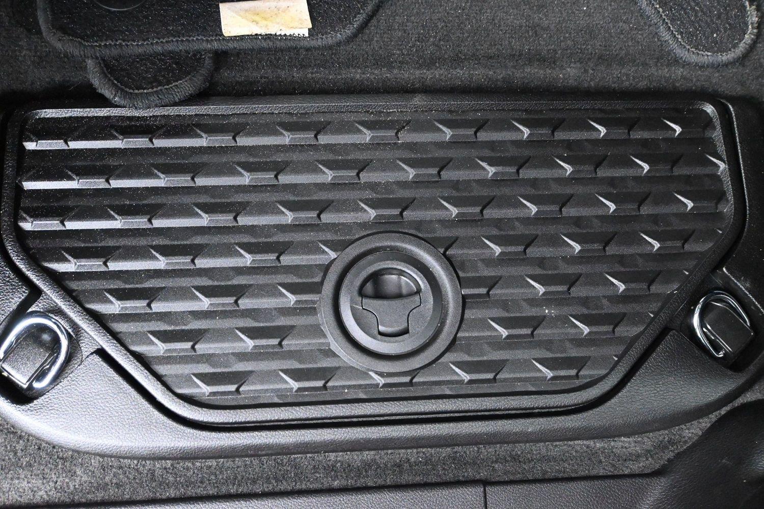 Used 2023 Flame Red Clearcoat Ram Big Horn image 12