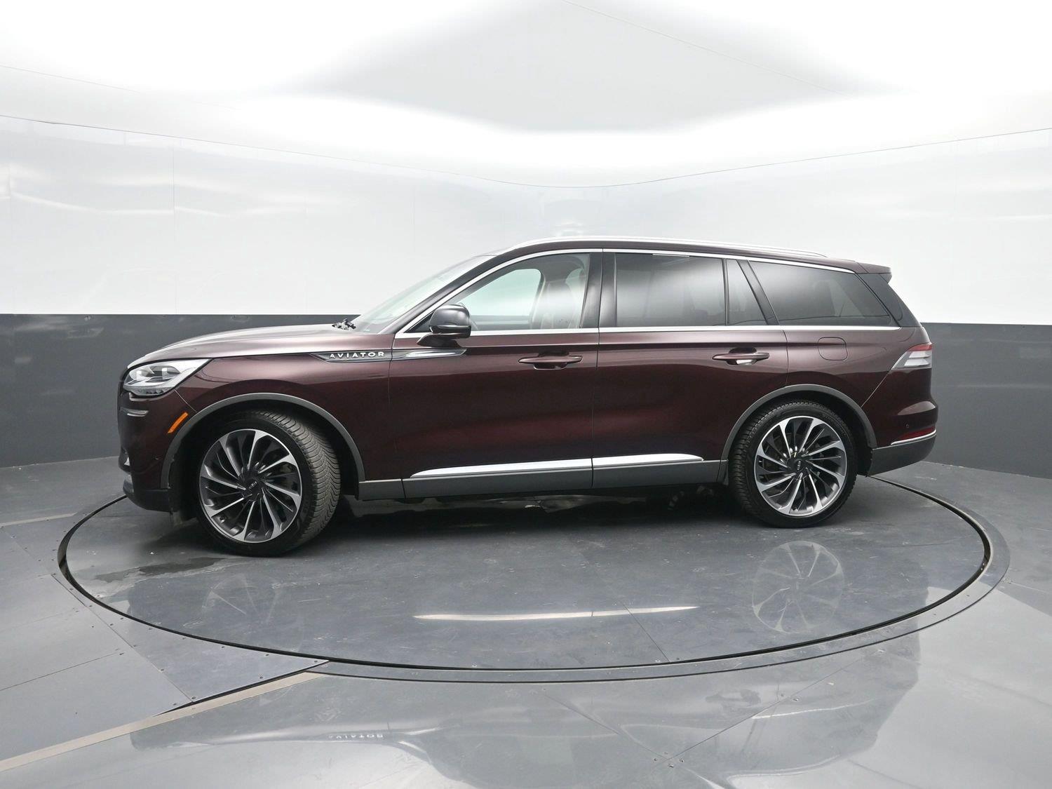 Red (Burgundy Velvet Metallic Tinted Clearcoat) 2020 Lincoln Aviator SUV / Crossover All-Wheel Drive Automatic