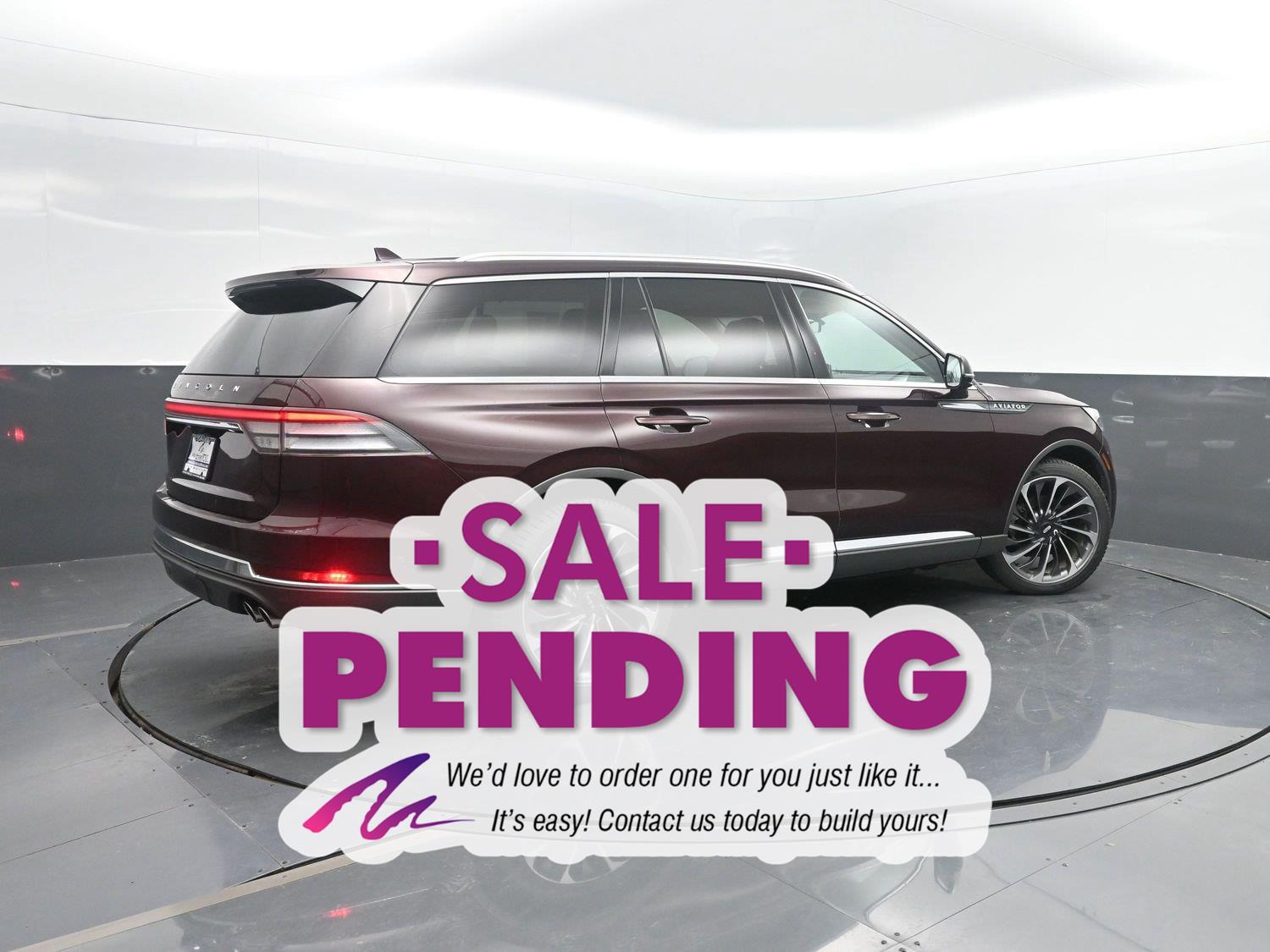 Used 2020 Burgundy Velvet Metallic Tinted Clearcoat Lincoln Reserve image 2