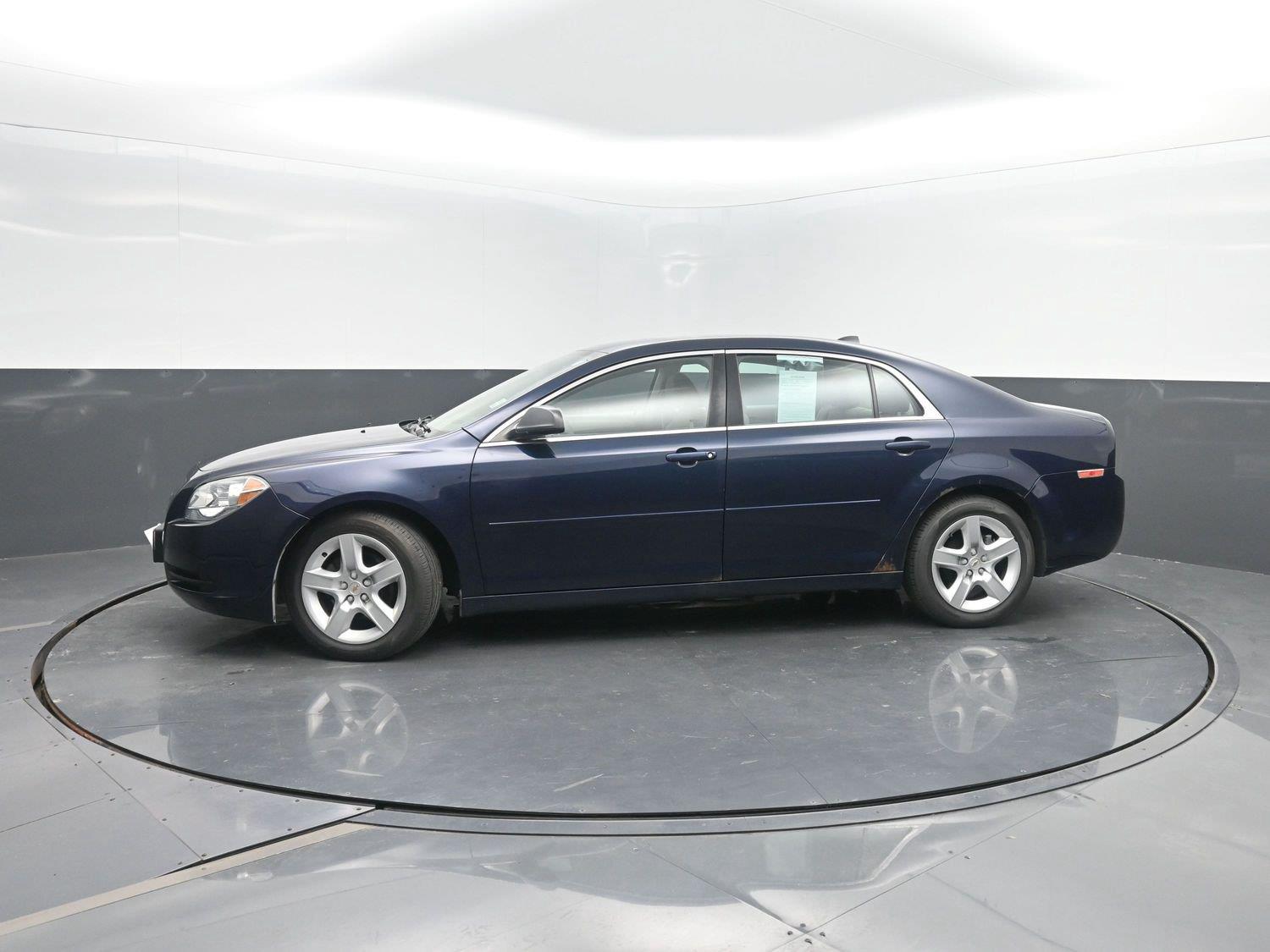 Imperial Blue Metallic 2012 Chevrolet Malibu Sedan Front-Wheel Drive 6-Speed Automatic