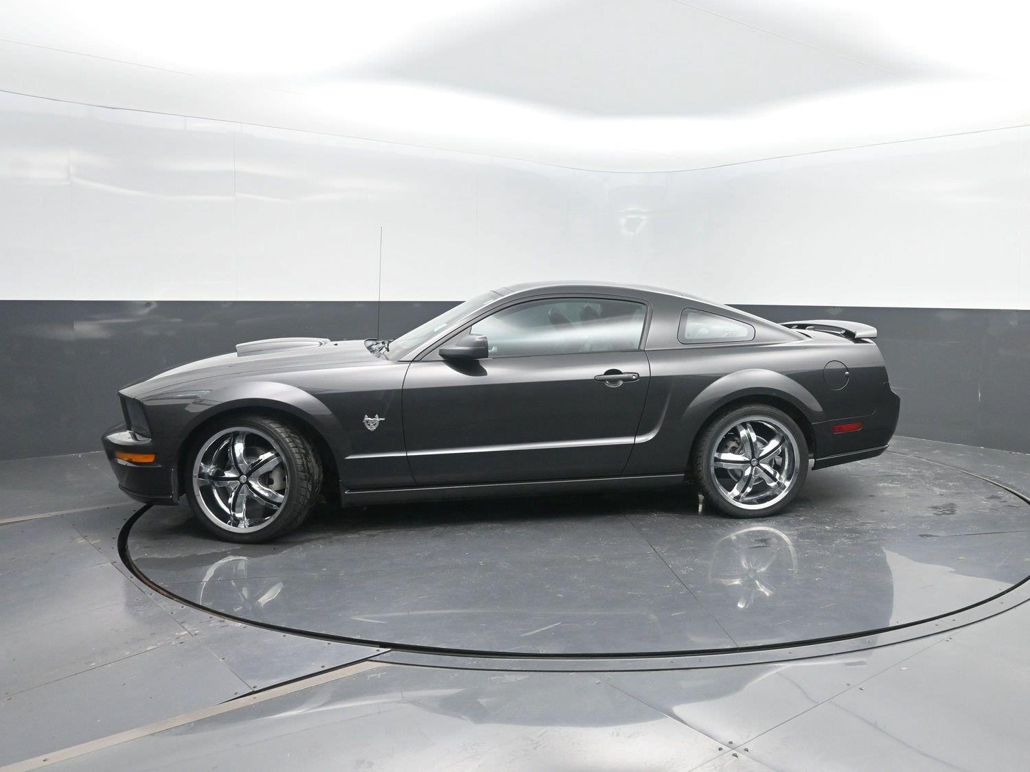  2009 Ford Mustang GT Coupe RWD   