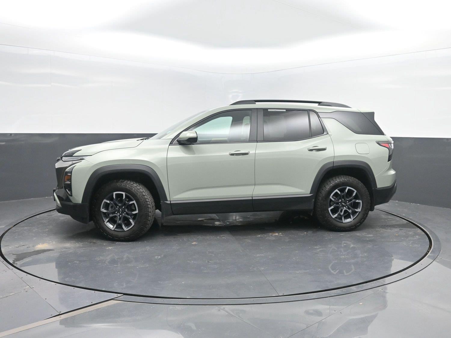 Cacti Green 2026 Chevrolet Equinox SUV / Crossover Four-Wheel Drive 8-Speed Automatic