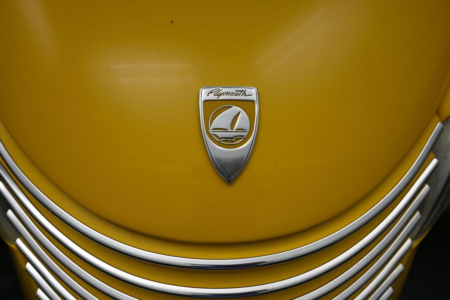 Used 1999  Plymouth  image 6