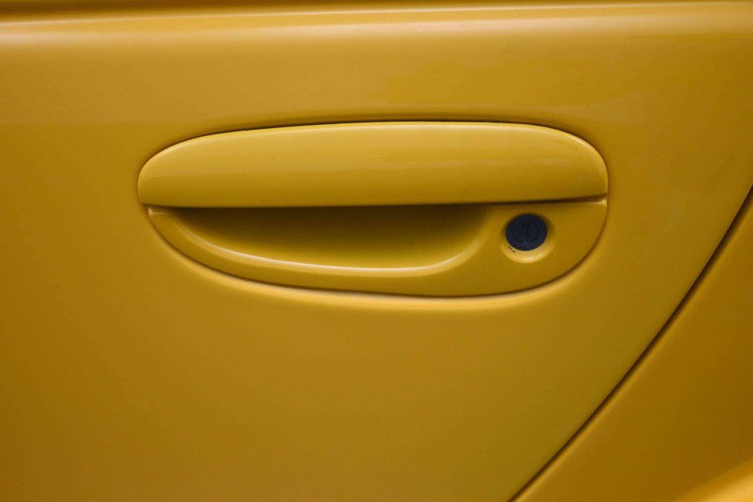 Used 1999  Plymouth  image 11