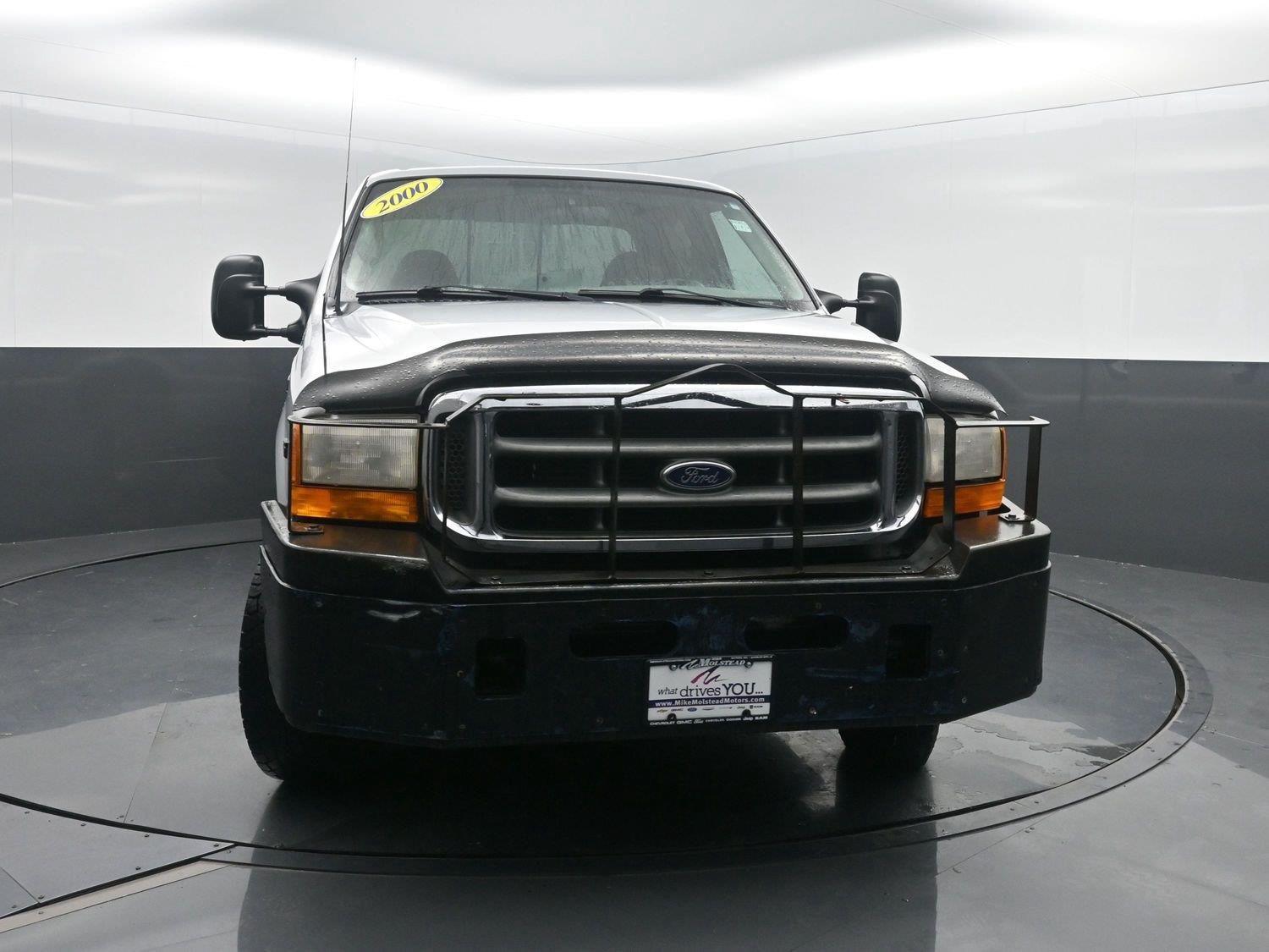 Used 2000  Ford Lariat image 35