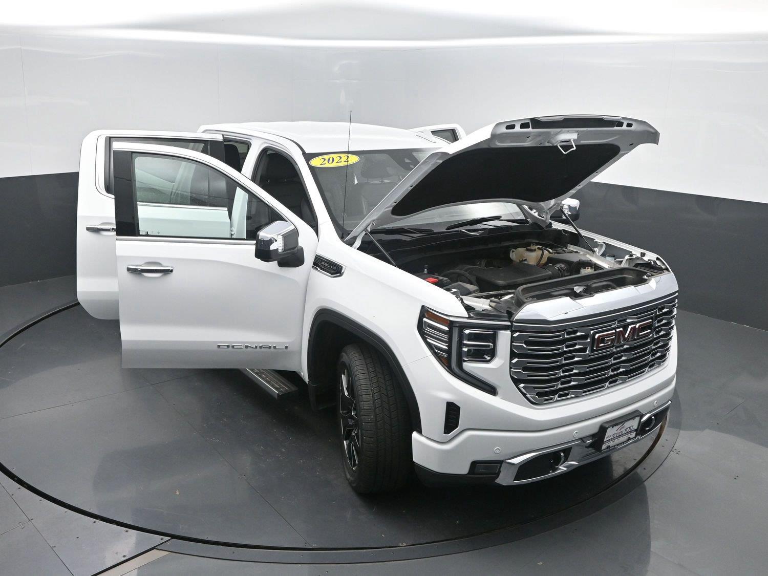 Used 2022 Summit White GMC Denali image 51