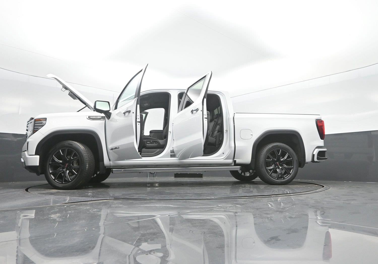 Used 2022 Summit White GMC Denali image 56
