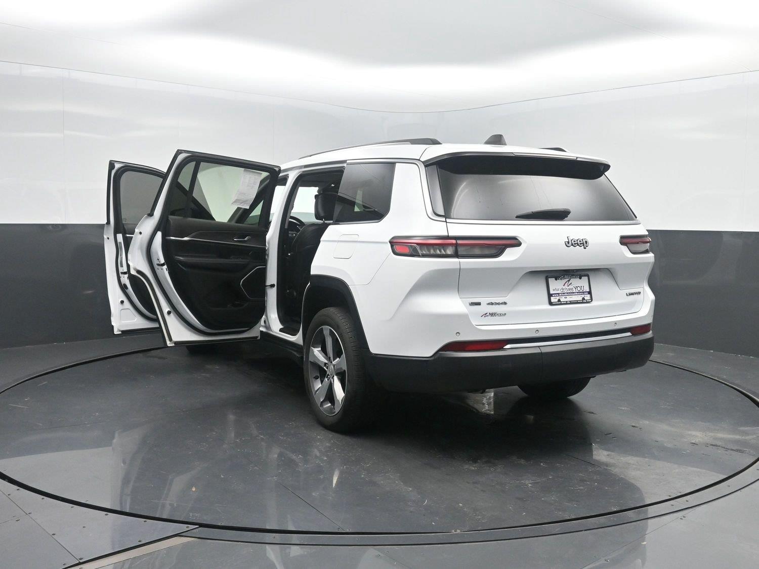 Used 2021 Bright White Clearcoat Jeep Limited image 48