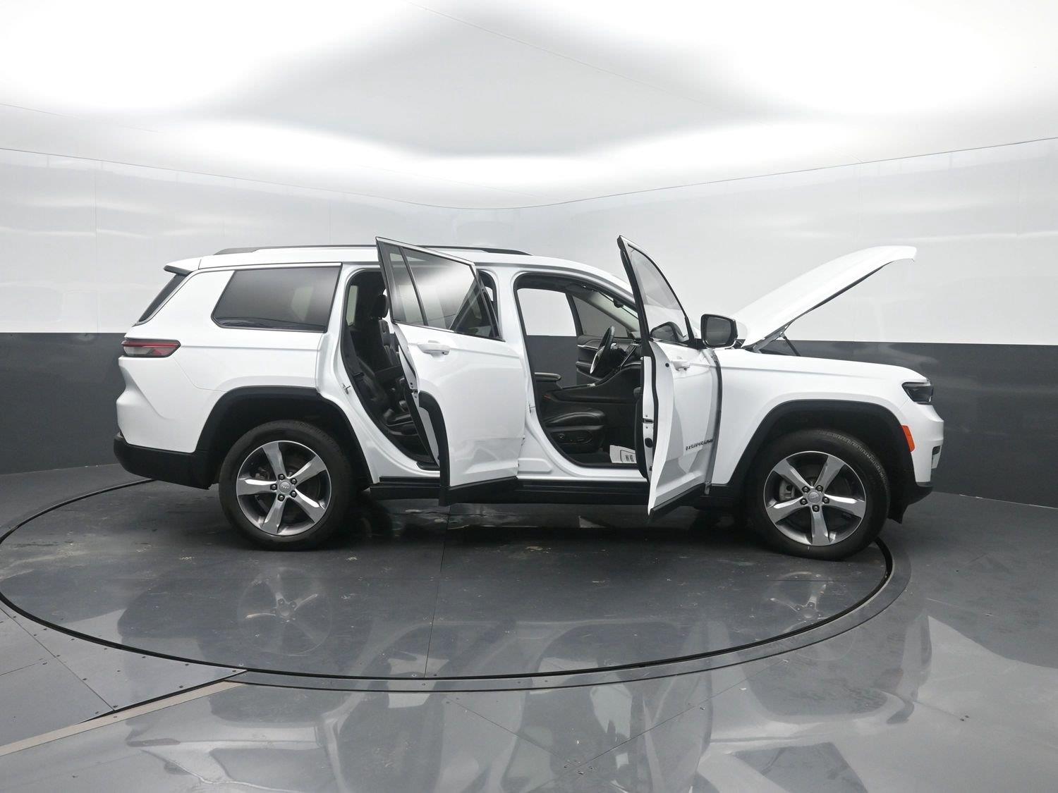Used 2021 Bright White Clearcoat Jeep Limited image 49