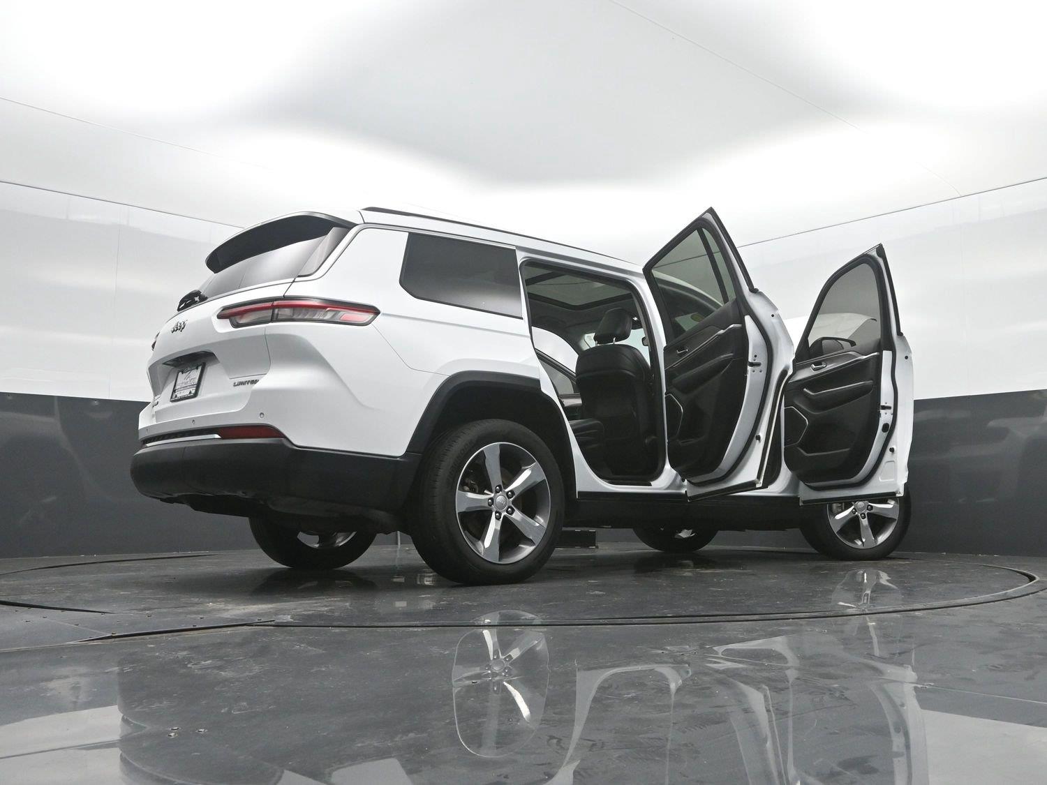 Used 2021 Bright White Clearcoat Jeep Limited image 51