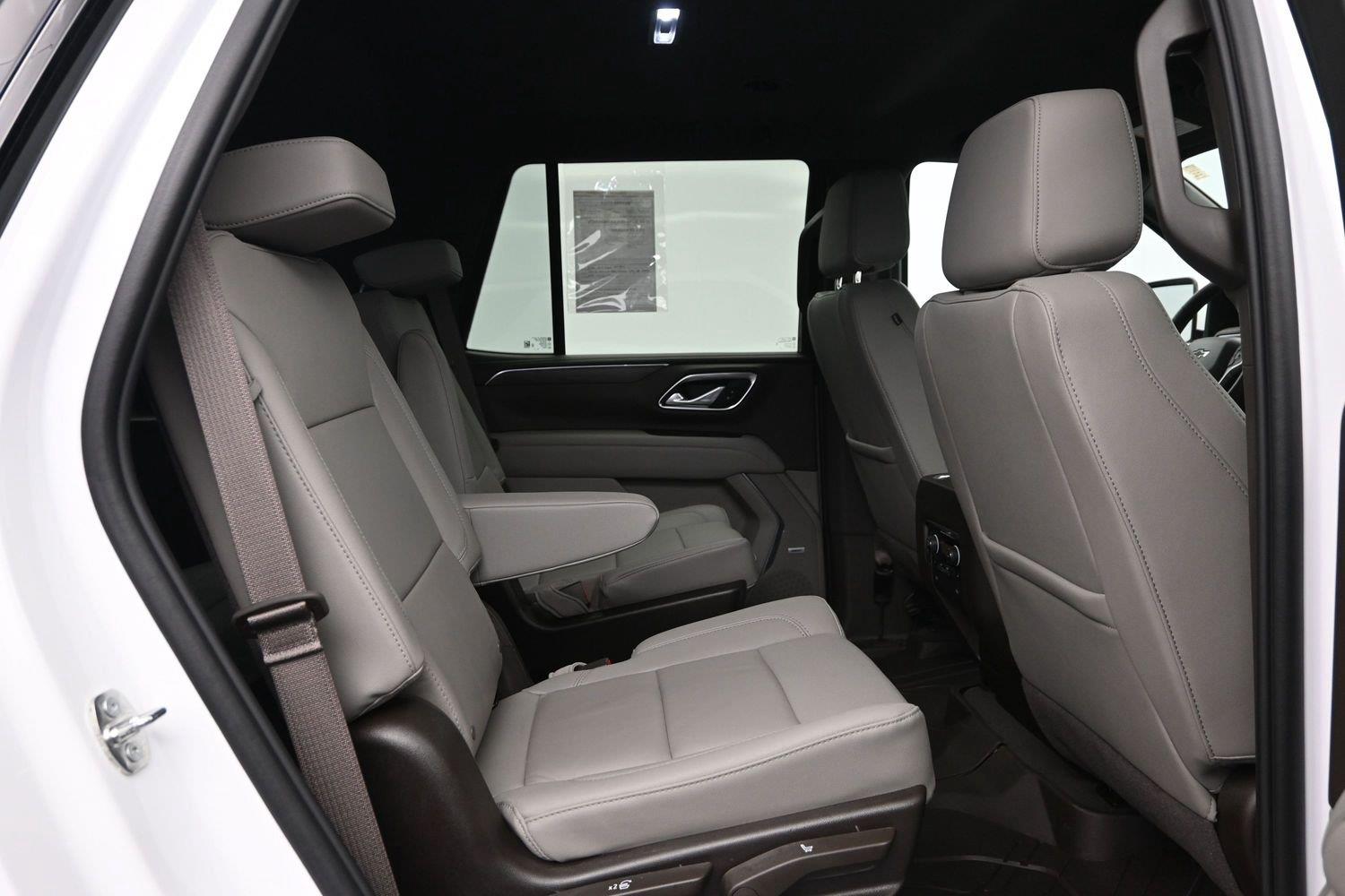 Used 2024 Summit White Chevrolet Z71 image 15