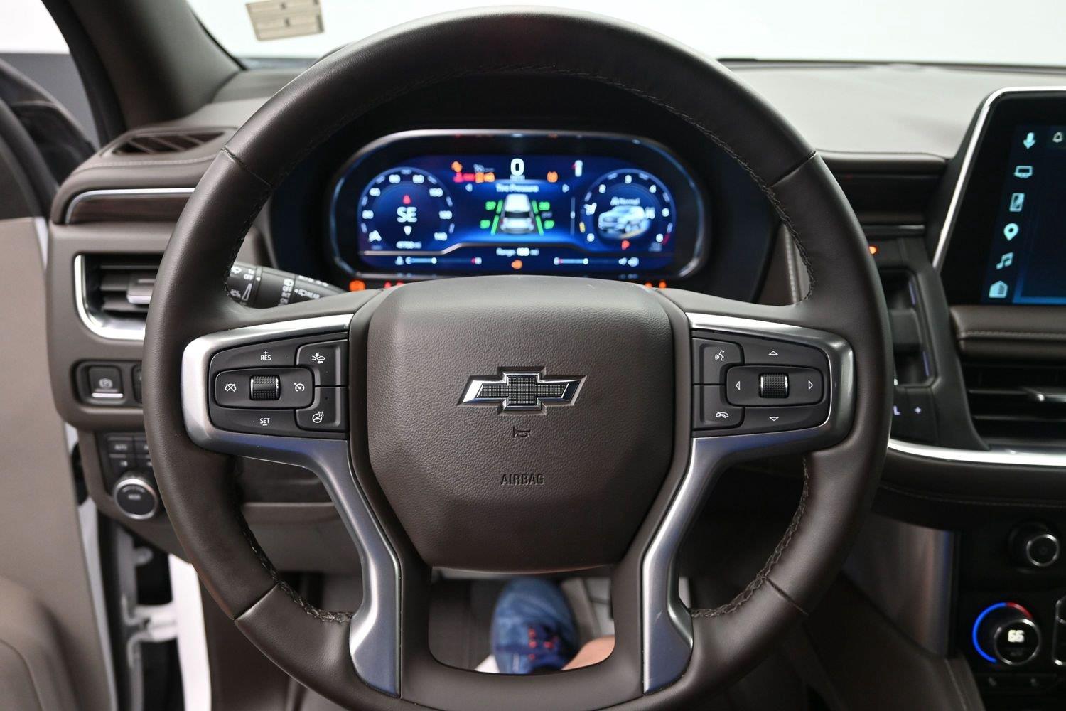 Used 2024 Summit White Chevrolet Z71 image 27