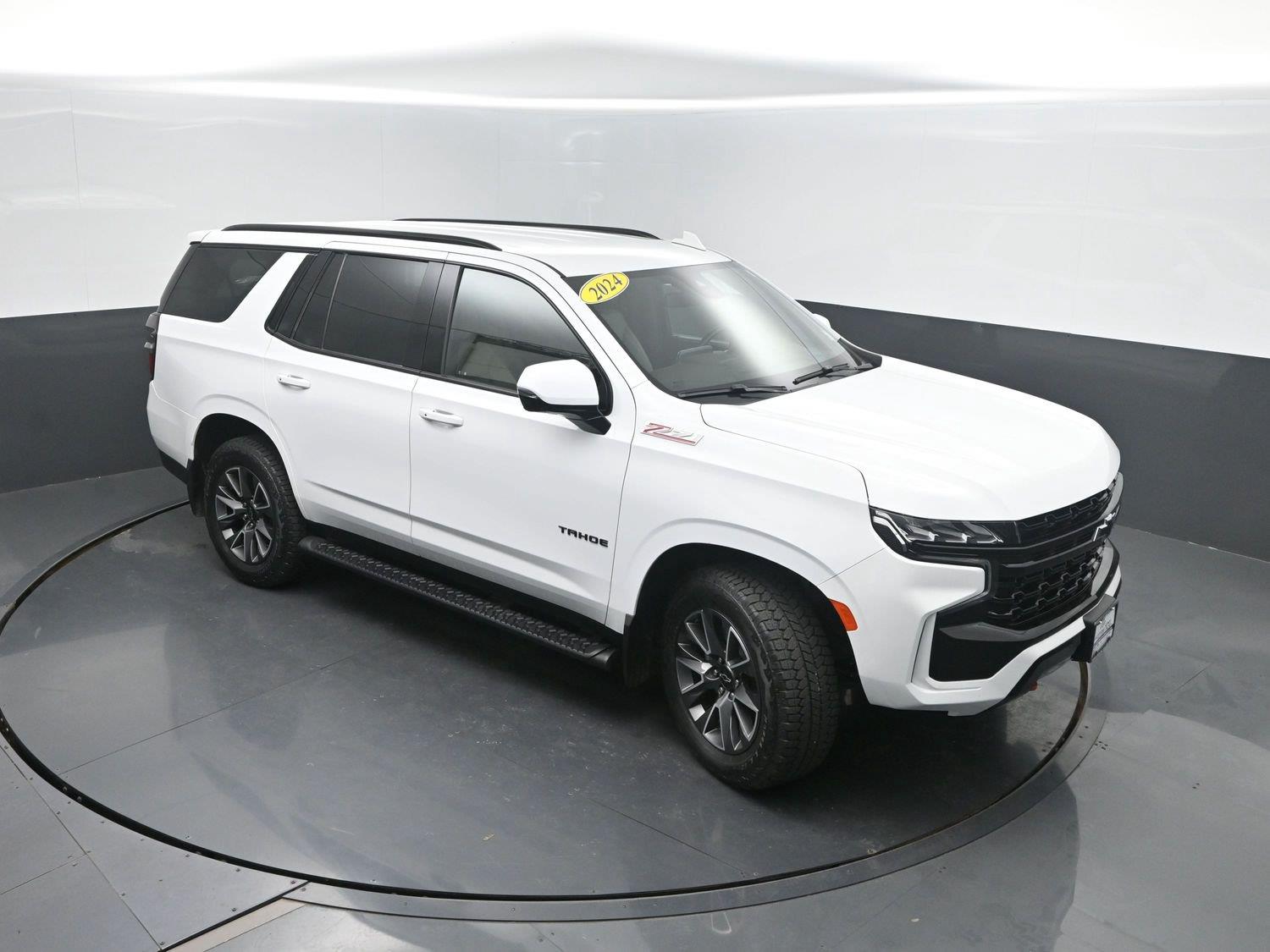 Used 2024 Summit White Chevrolet Z71 image 45