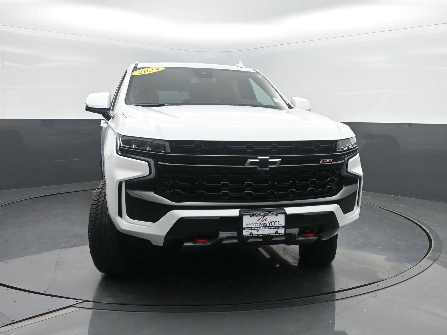 Used 2024 Summit White Chevrolet Z71 image 48